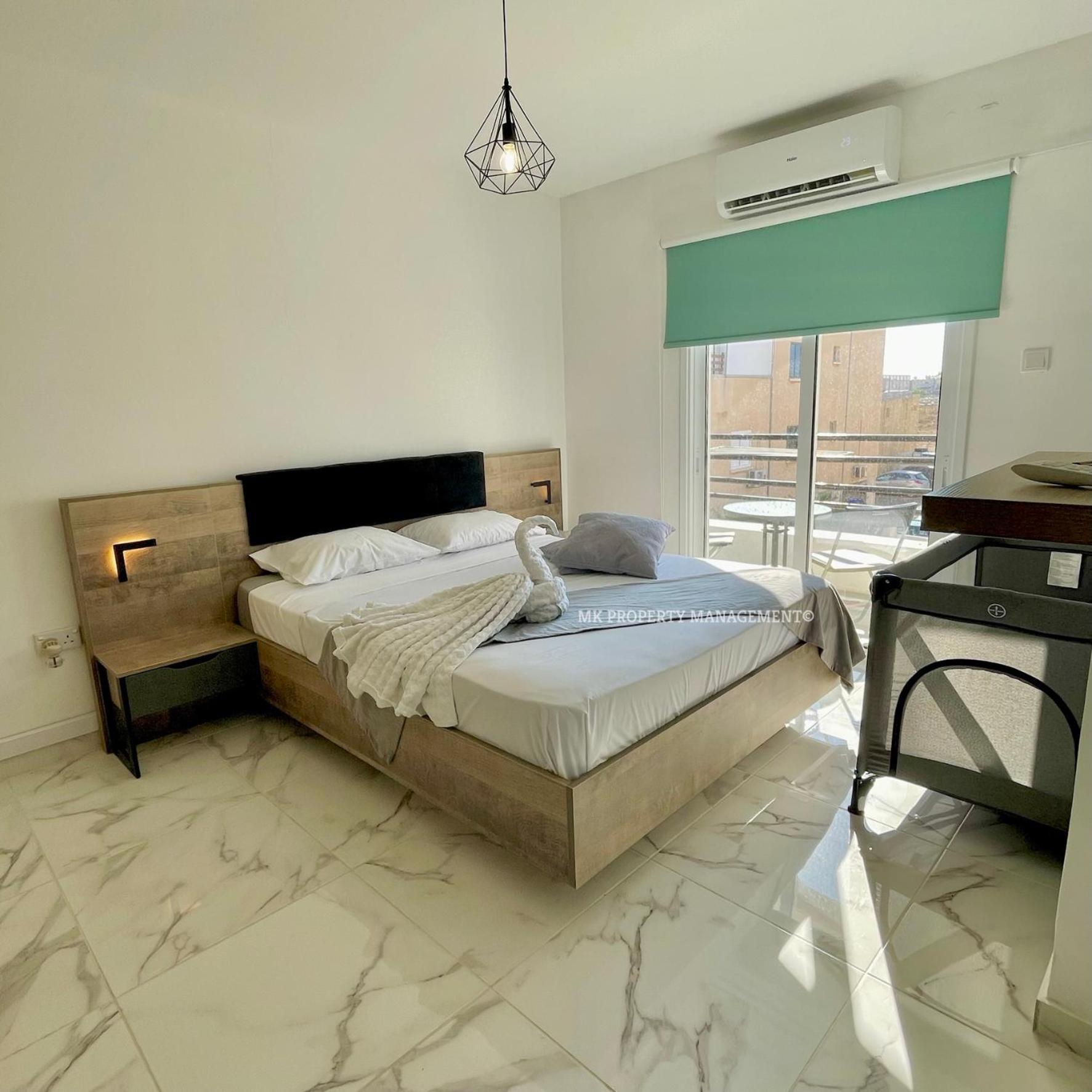 Mad Beach Protaras Exterior photo